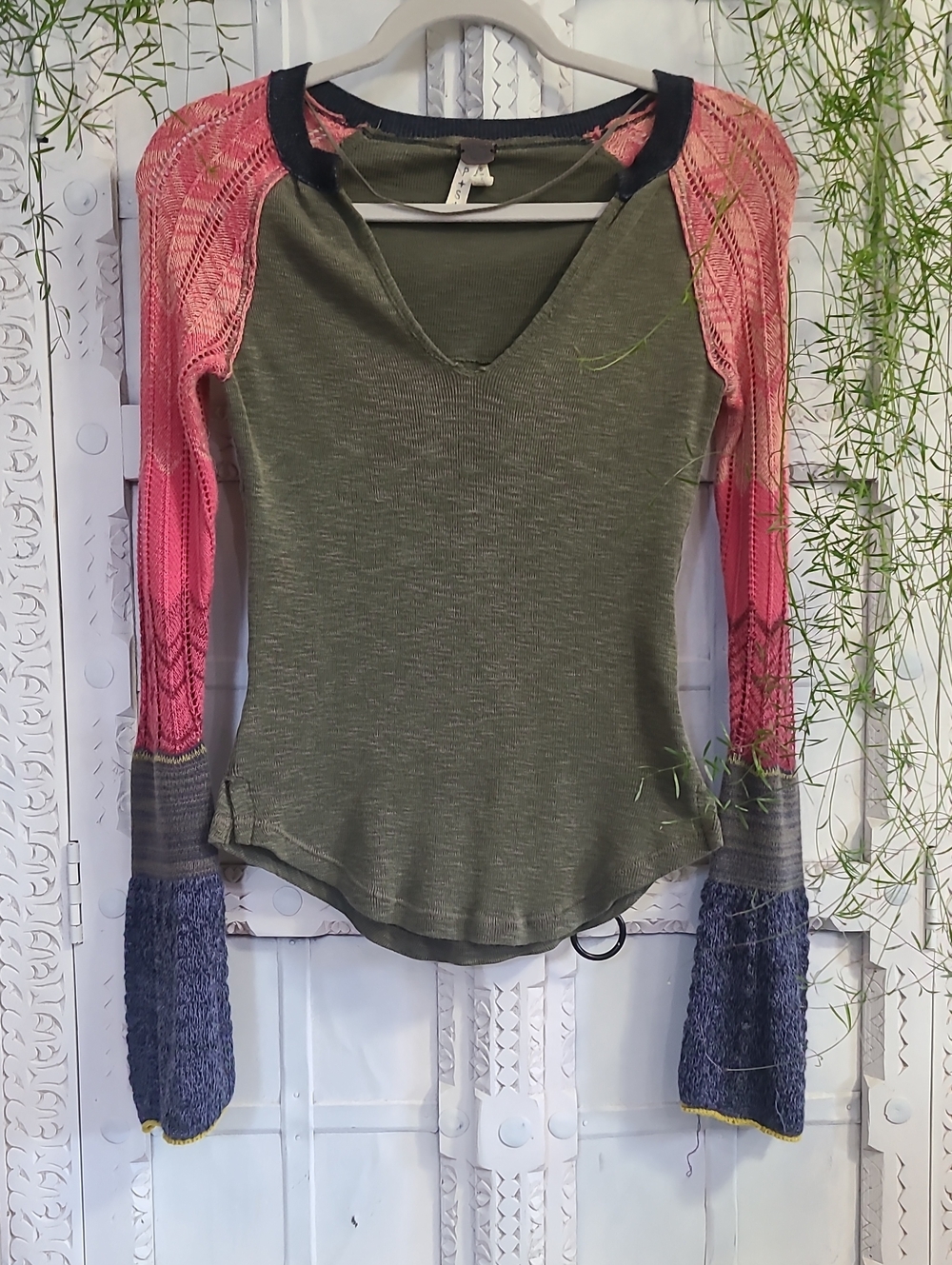 Free People Olive Green V-Neck "Sunshine" Thermal